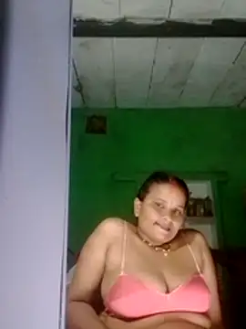 Shivani09900 webcam