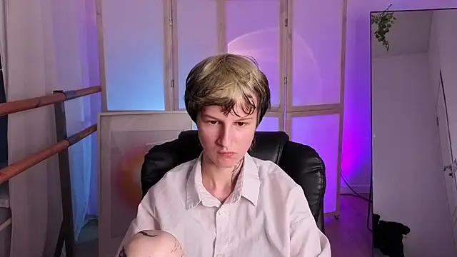 Senpai_Sins webcam