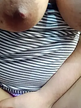 Deina_bunny live cam on StripChat