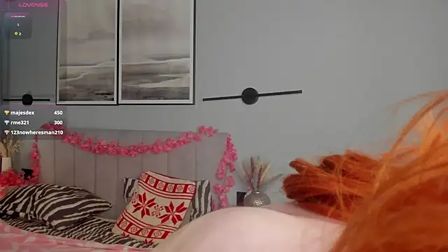 HaleyKoelling live cam on StripChat