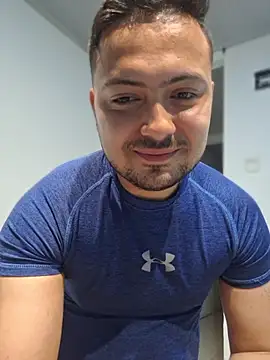 ORTIZ96hot Live Web Cam Show