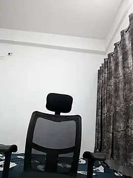 sanaya_baby webcam