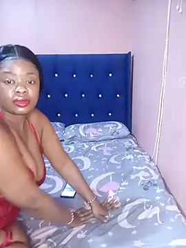 Luciouslips00 webcam