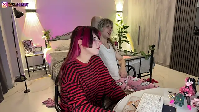 h3ntai_baby webcam
