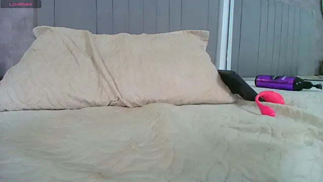 karla-ruiz webcam