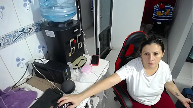 allison_maxtattoo_ webcam