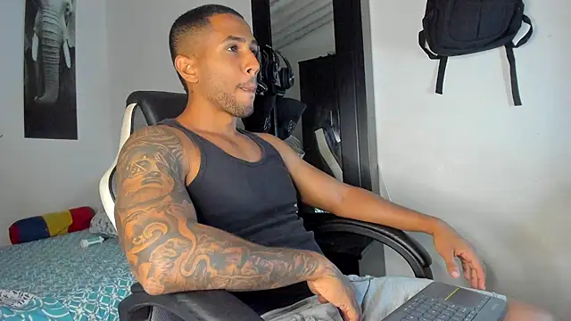 LucasWatsonnn webcam