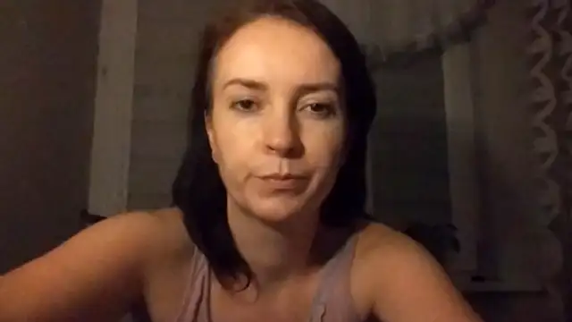 JenniferAlone webcam