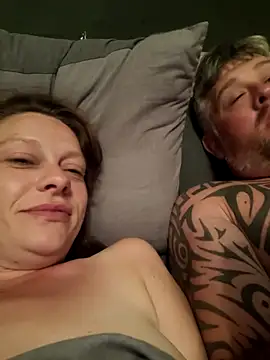 TwiceAsNice224x webcam