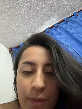Antonella_Julietaa webcam