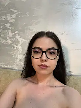 KaylaLewyss webcam
