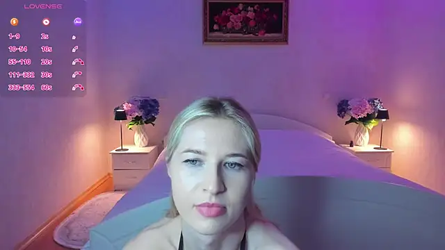 Julie_Blaze webcam