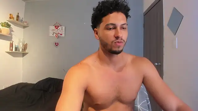 Kris_Khalifa69 webcam