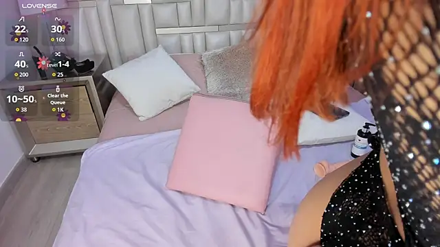 ChloeCartier webcam