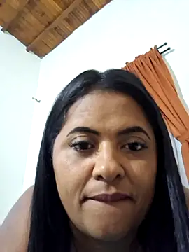 Katrina_Lush webcam