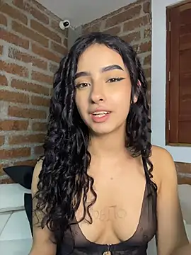 RosseMelody Live Web Cam Show