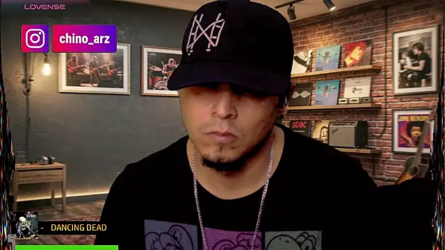 chino_roz webcam