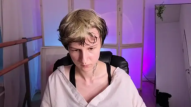 Senpai_Sins webcam