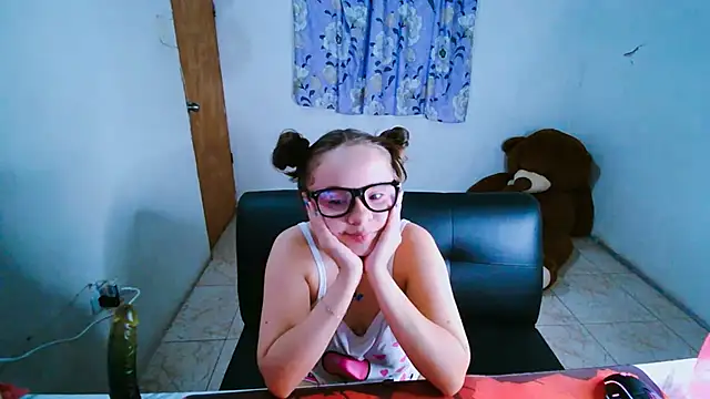 SweetRabbit29 webcam