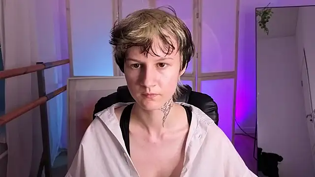 Senpai_Sins webcam
