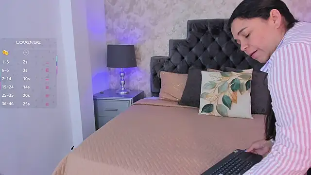 elizabeth_coleman webcam