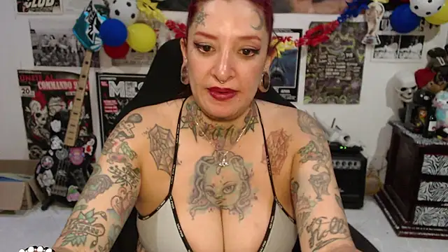 Rollyderolandia666 webcam
