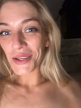 Bellalolahot