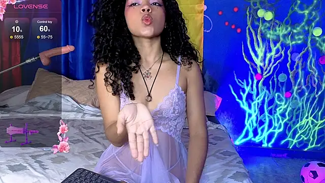 lucie_petite webcam