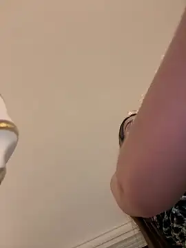 public webcam sex Nikii 