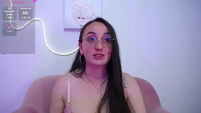 selene_swee webcam