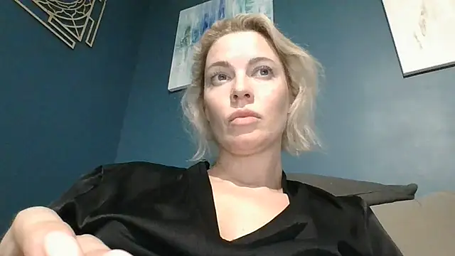 Elvaraa webcam