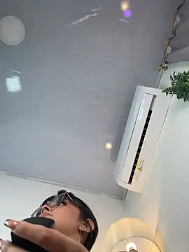 Effy_stone444 webcam