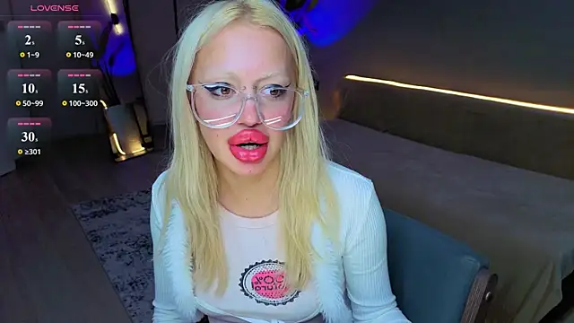 Luna_Beverly webcam