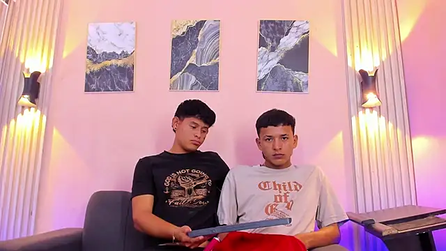 IronBoys_Hot webcam
