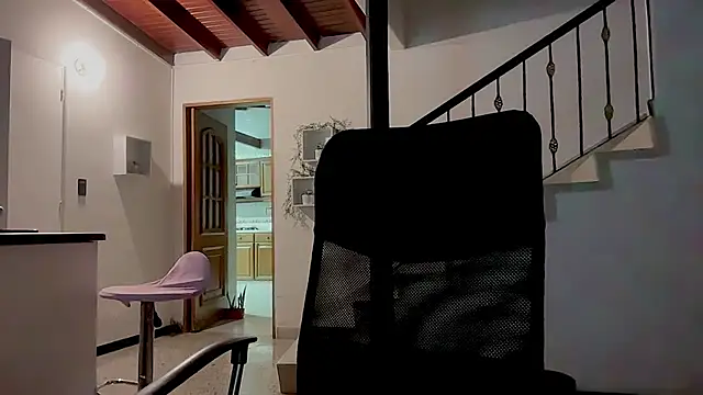 MarcellaGriffin webcam