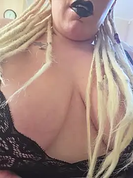 PinkTheHawk