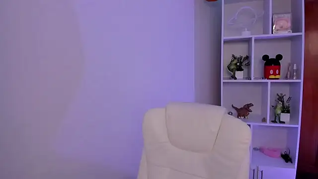 Paulina_g3 live cam on StripChat