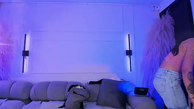 CristalCollins_ webcam