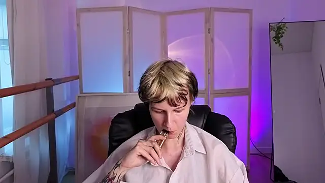 Senpai_Sins webcam