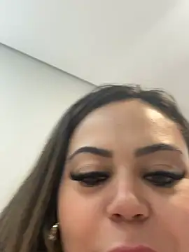 lariic live sex cam