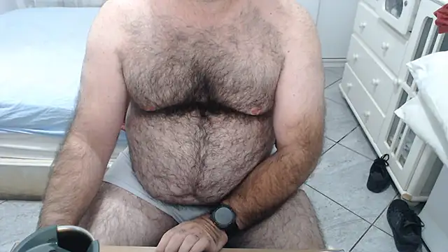 mysterbearmg (Ask my age) - CUM IN GOAL - Add Inst - Mysterbearmg