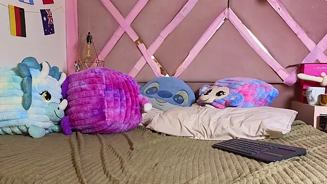 Sophia_moo_ webcam