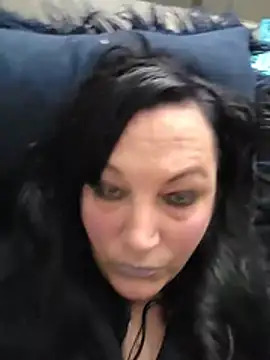 Queenemerald webcam