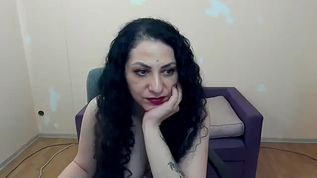 SweetArtemis webcam