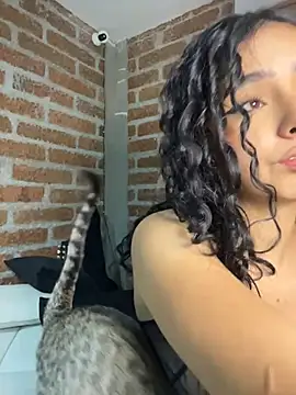 RosseMelody Live Web Cam Show