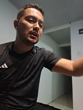 ORTIZ96hot webcam