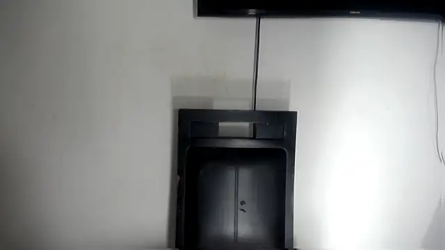 Fox_Loves webcam
