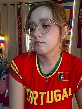 NaomiShimizu webcam