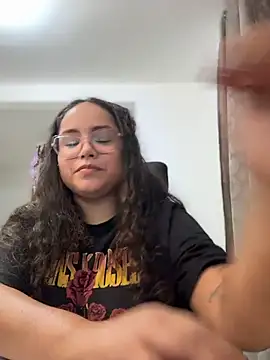 CurlyGirl_1 webcam
