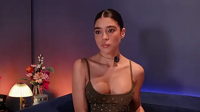 OliviaBellucci webcam